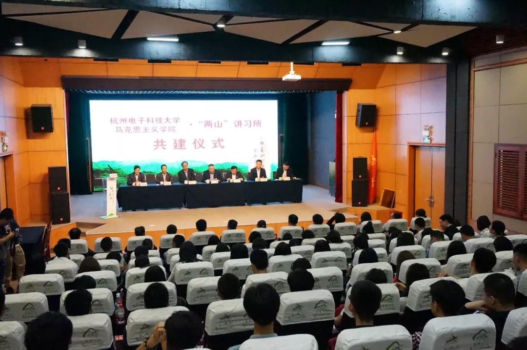 1559008125854367.jpg 1559008125854367.jpg