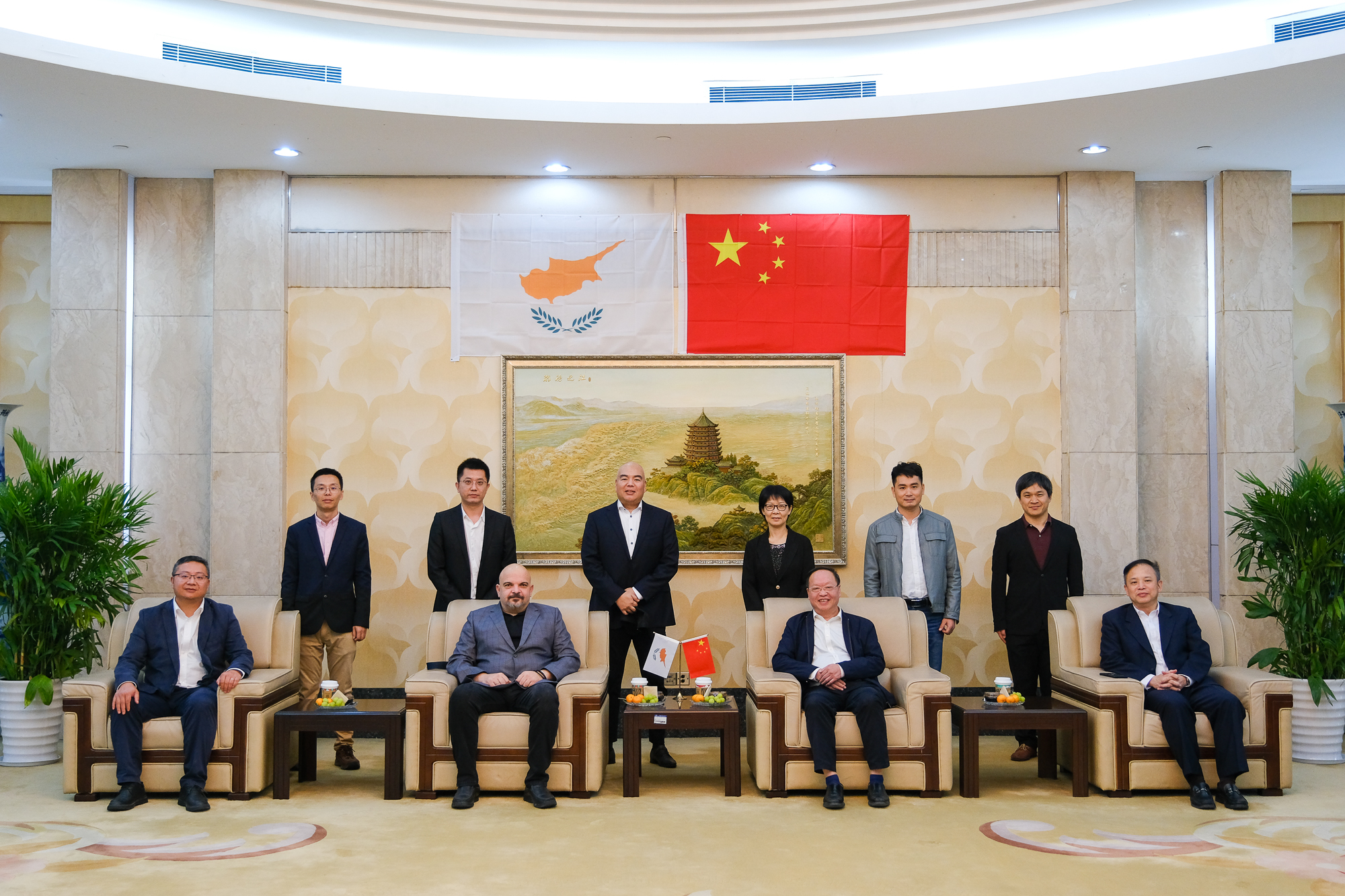 1667957757737438.jpg 1667957757737438.jpg