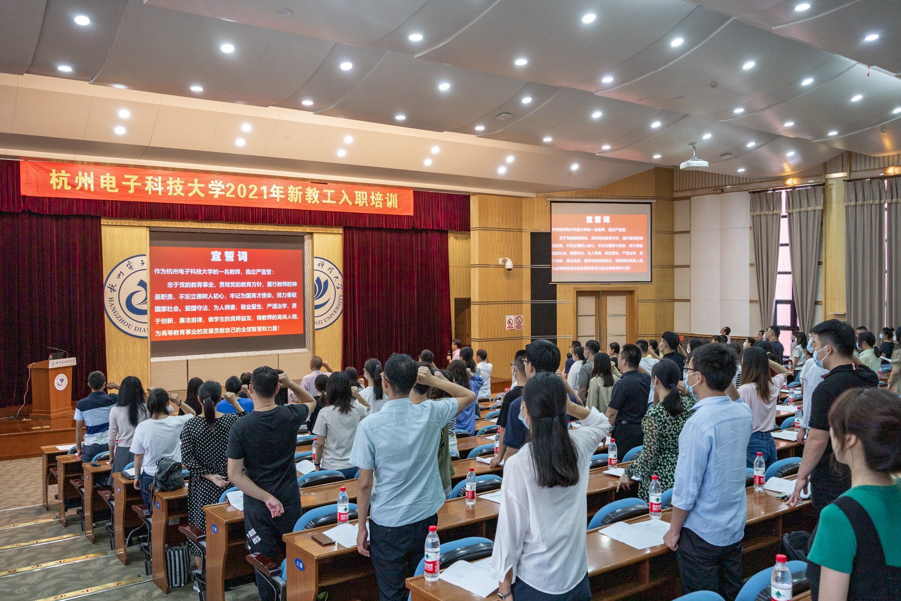 1633939386240350.jpg 1633939386240350.jpg