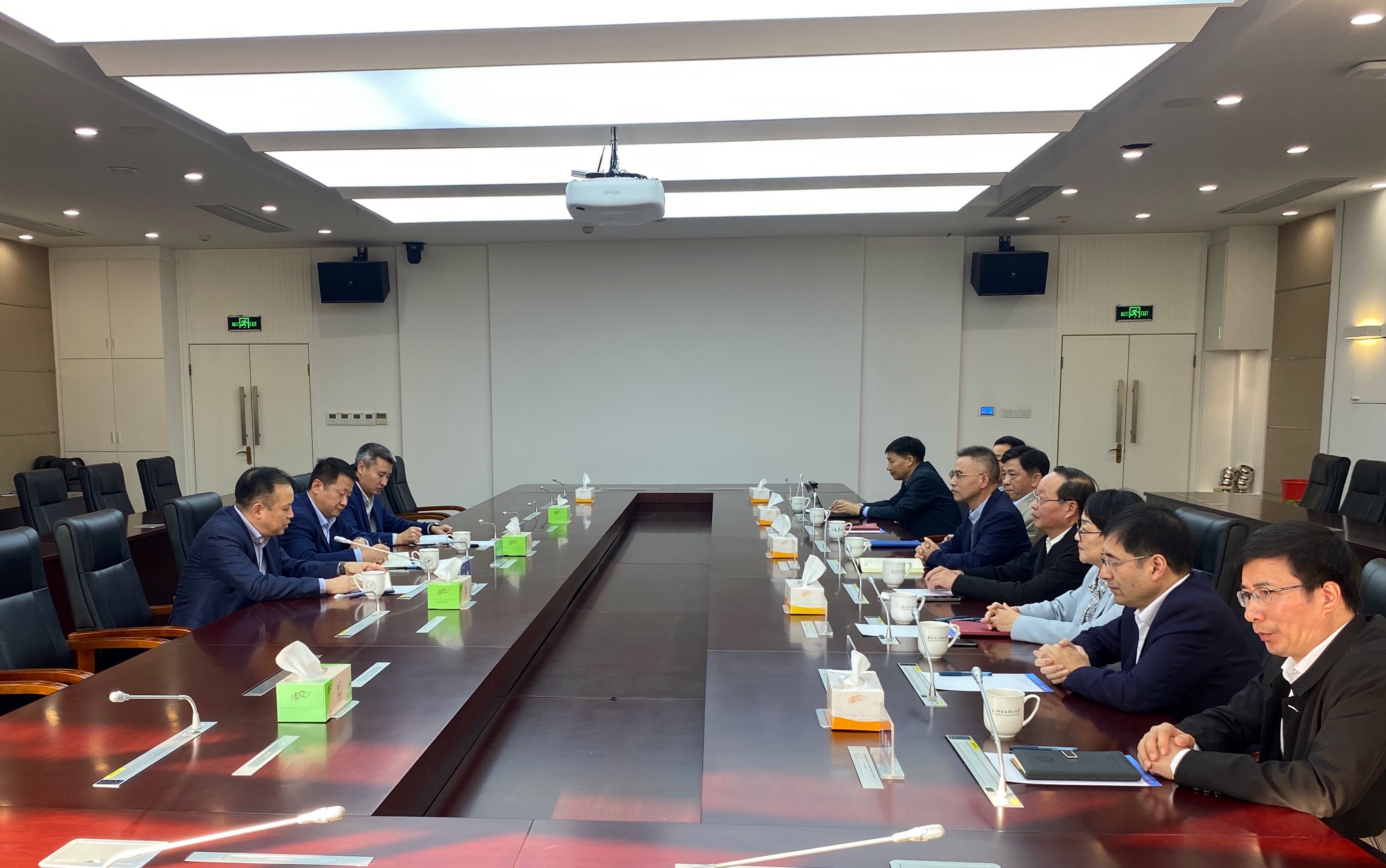 1635244525378894.jpg 1635244525378894.jpg